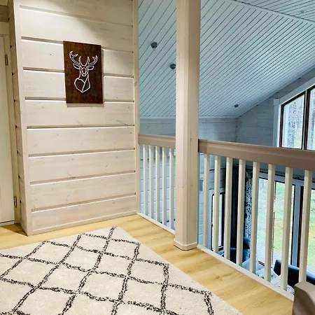 Levinkruunu A Visit *