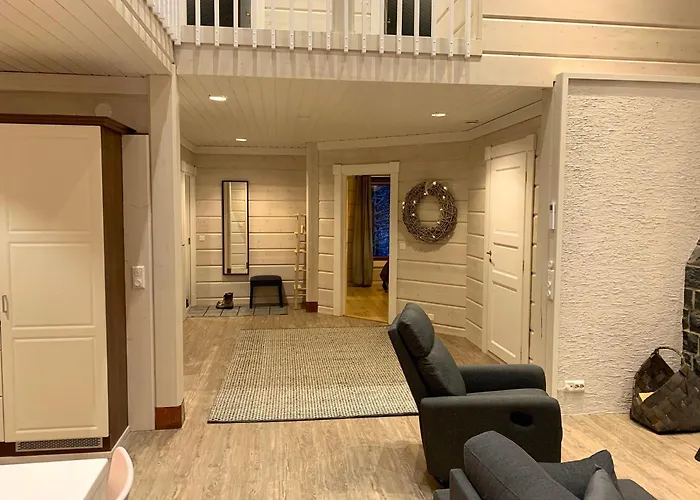 Levinkruunu A Visit * Levi